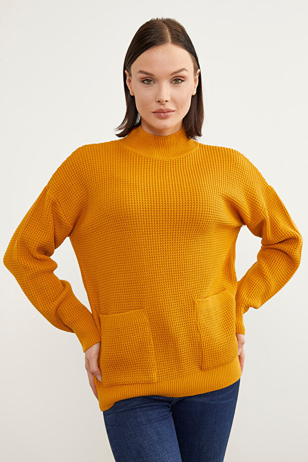 Honeycomb Knitted Stand Collar Knitwear Sweater - Sun