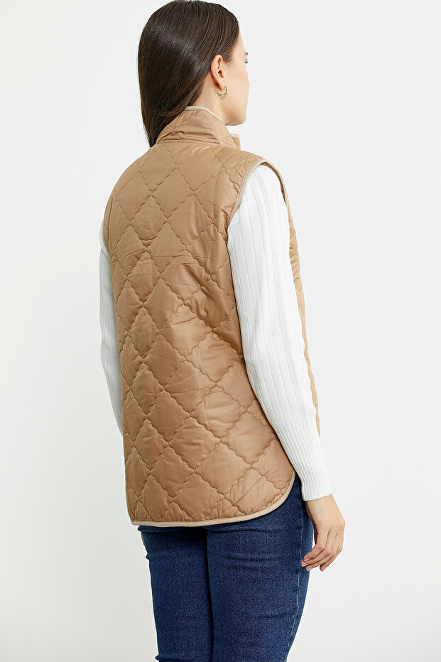 Dik Yaka Cepli Kapitone Yelek - Kamel - 6