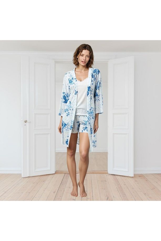 Askılı  Atlet&Şort Sabahlıklı Lacivert  Çiçek Desenli 3'lü Viskon Pijama Takımı T1HCL8VR.9P.7.PC - 4