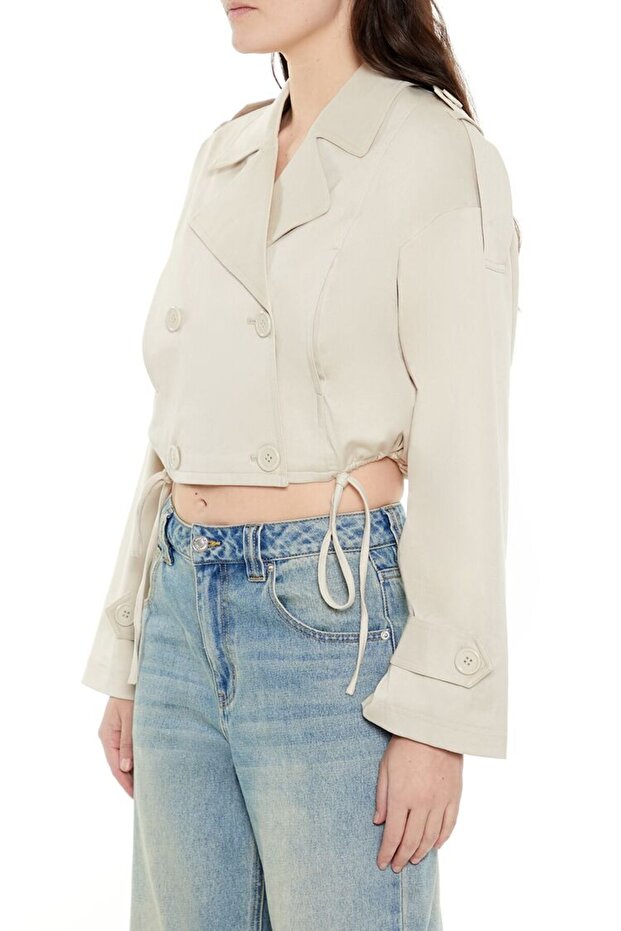 Çift Düğmeli Kısa Trençkot - 4