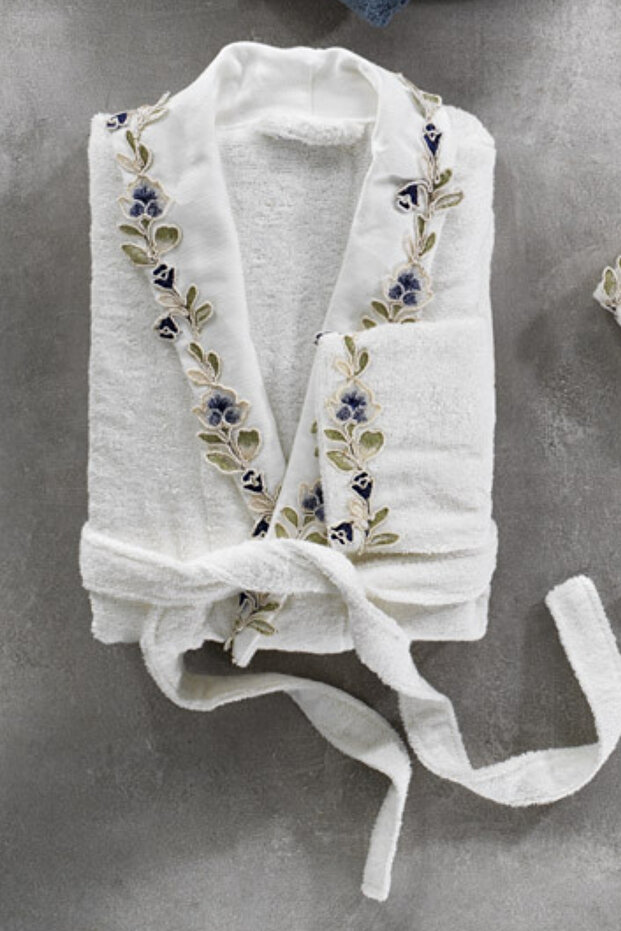 Azur Bambu Dantelli Aile Bornoz Seti - 4