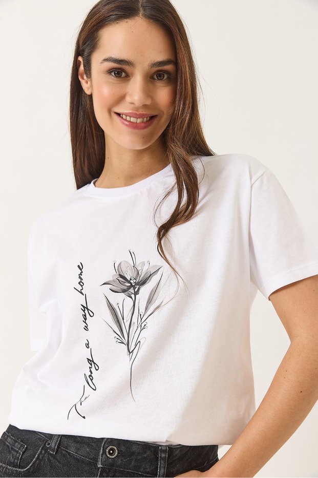 Women's White Floral Printed Short Sleeve Crew Neck T-Shirt 60602033