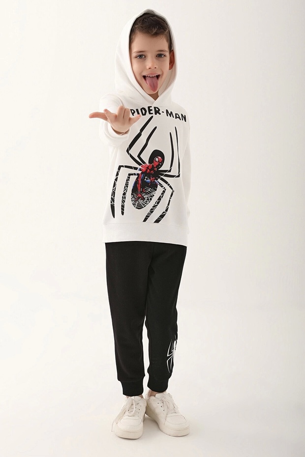 Marvel Boy Cream Tracksuit Set