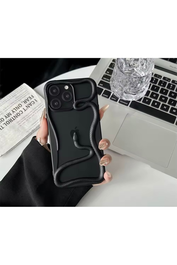 حافظة سيليكون بتصميم ثعبان ثلاثي الأبعاد متوافقة مع هاتف Apple IPHONE 16 PRO MAX - 2