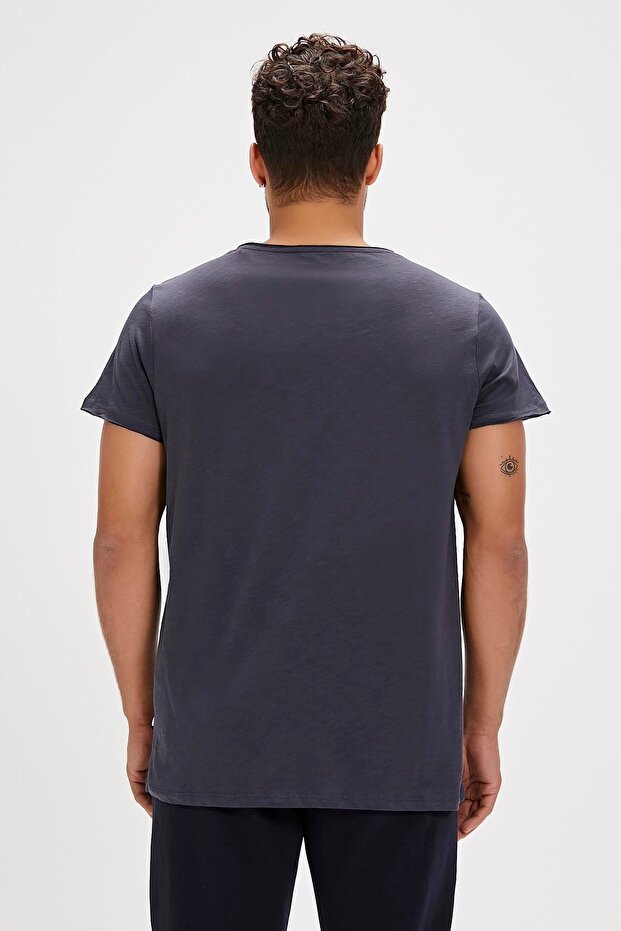 V-neck T-shirt Antrasit Basic Erkek Tişört