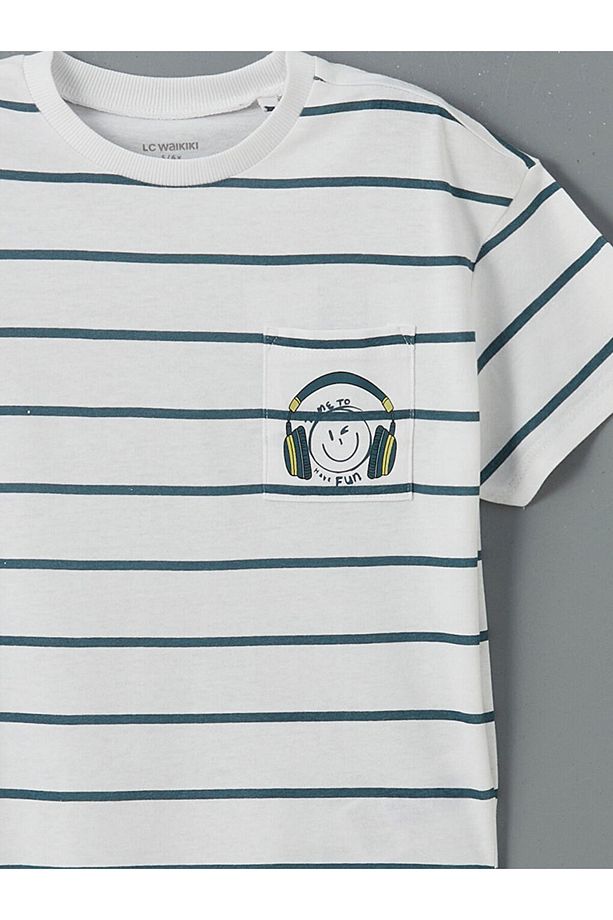 LCW Kids Beyaz Çizgili Erkek Çocuk Tişört ve Şort 2'li - 5