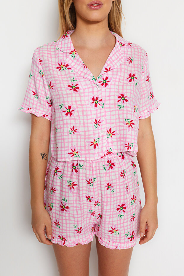 Kadın Mini Me/Anne Kız Pembe Çiçekli Fırfırlı Viskon Şortlu Dokuma Pijama Takımı THMSS23PT00167 - 6