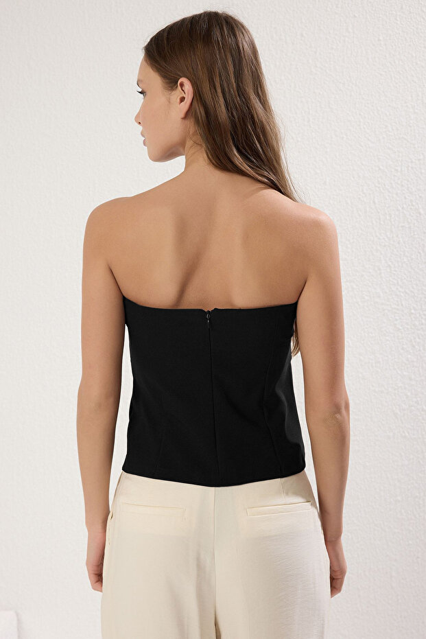 Siyah Straplez Fitted İnce Süs Kemer Detaylı Dokuma Bluz TWOSS25BZ00421 - 4