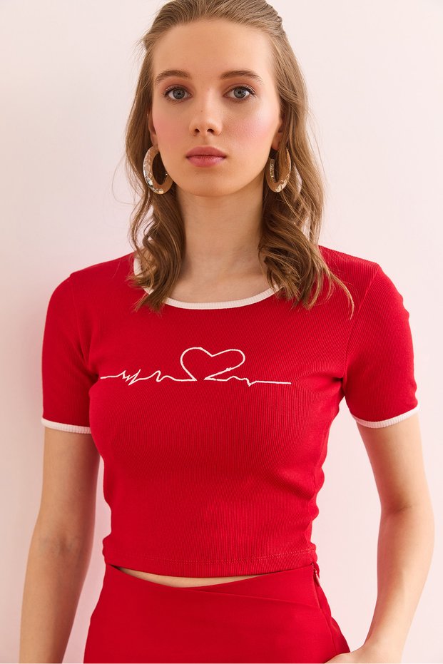 Women's Red Heart Embroidered Crop Stretchy Cotton Blouse Blz- 19002906