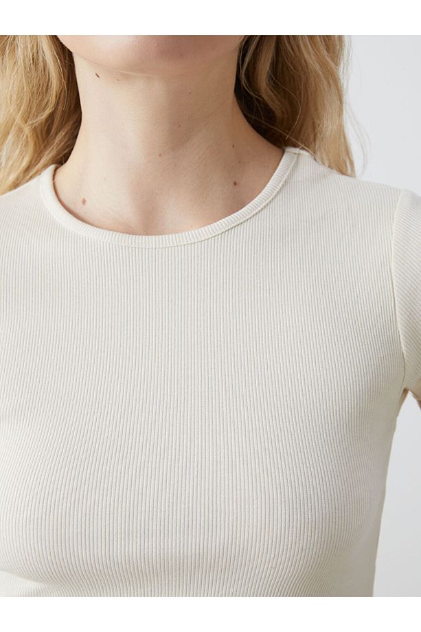 LCW Bisiklet Yaka Dokulu Kadın Crop - 3