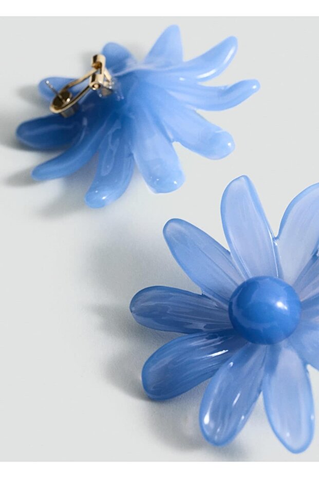 Çiçek tasarımlı küpe - 1