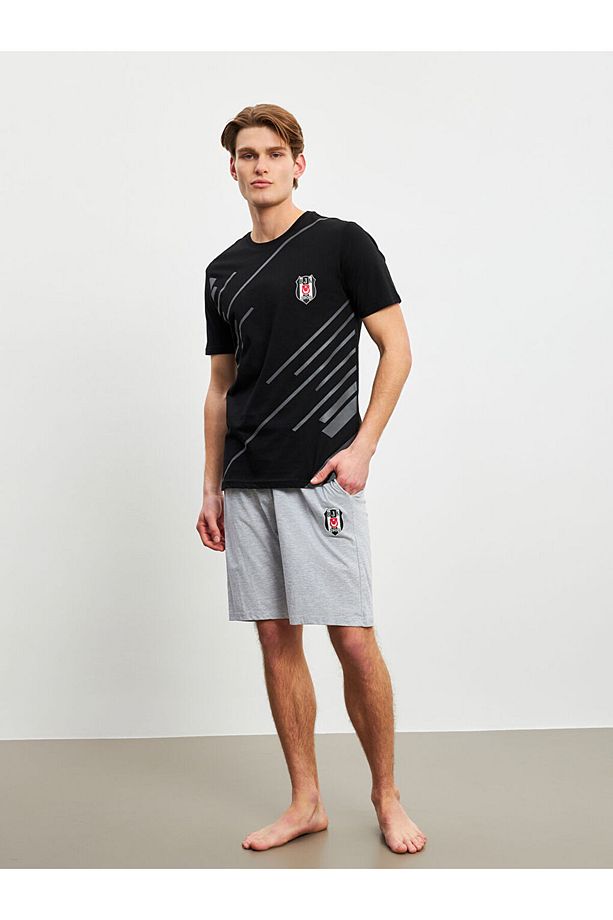 Siyah Standart Kalıp Beşiktaş Baskılı Erkek Şortlu Pijama Takımı - 1