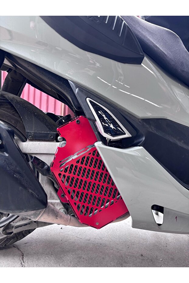 Honda Pcx Radyatör Koruma Kırmızı - 2