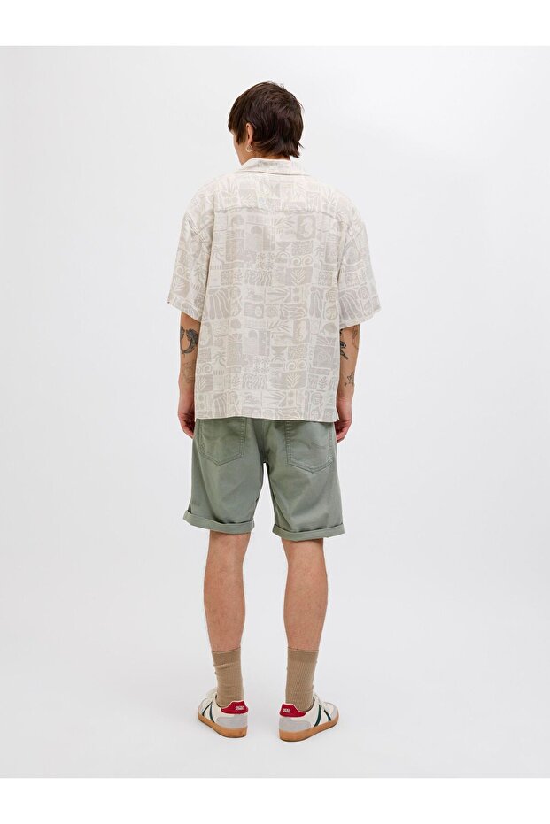 Shorts mit normaler Passform - 4