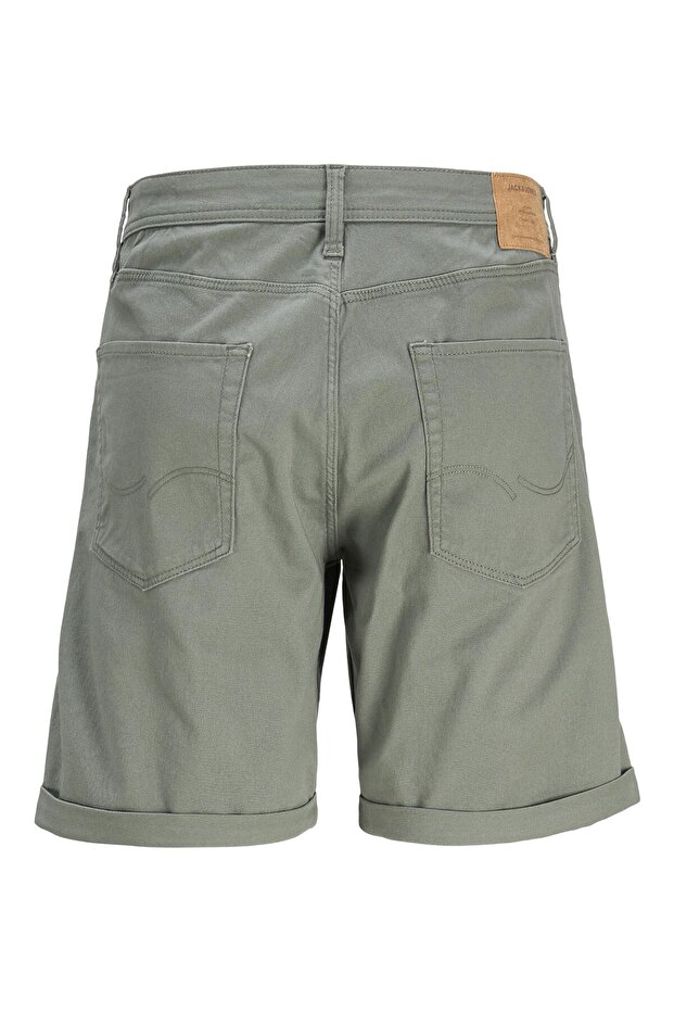 Shorts mit normaler Passform - 3
