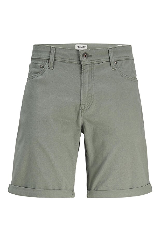 Shorts mit normaler Passform - 2