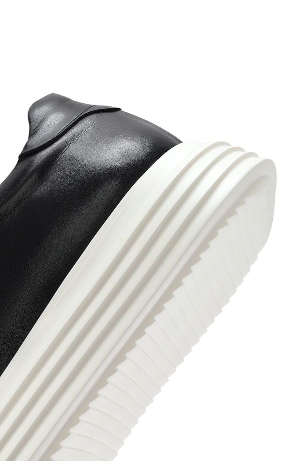 Erkek Siyah Kalın Tabanlı Bağcıklı Deri Sneaker 25SFD654118 - 8