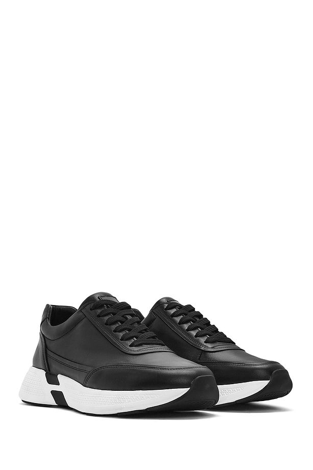 Erkek Siyah Bağcıklı Kalın Tabanlı Deri Sneaker 25SFD641518 - 3