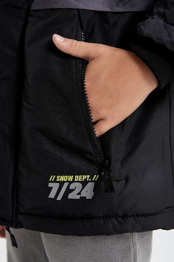 Erkek Çocuk Su Itici Kapüşonlu Polar Astarlı Şişme Mont A2725a823wn - 7