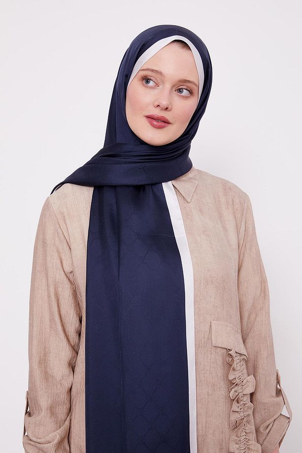 Lacivert - Ekru Petek Desen Monogram İpek Şal - 1