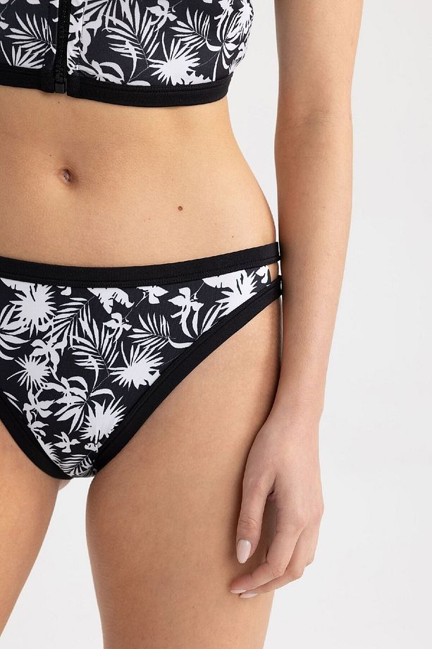 DeFactoFit Sörfçü Bel Lastik Detaylı Bikini Altı Z9366AZ23HS - 7