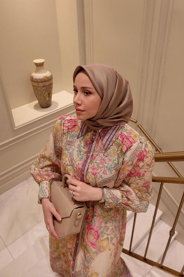 Mint-Bej Çift Taraflı Twill İpek Eşarp - 1
