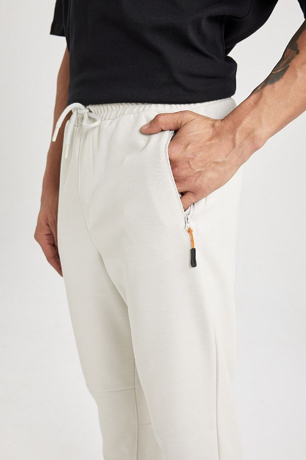 Regular Fit Ince Eşofman Altı Fermuar Cepli Beli Bağcıklı Lastikli Paça B3657ax24sp - 6