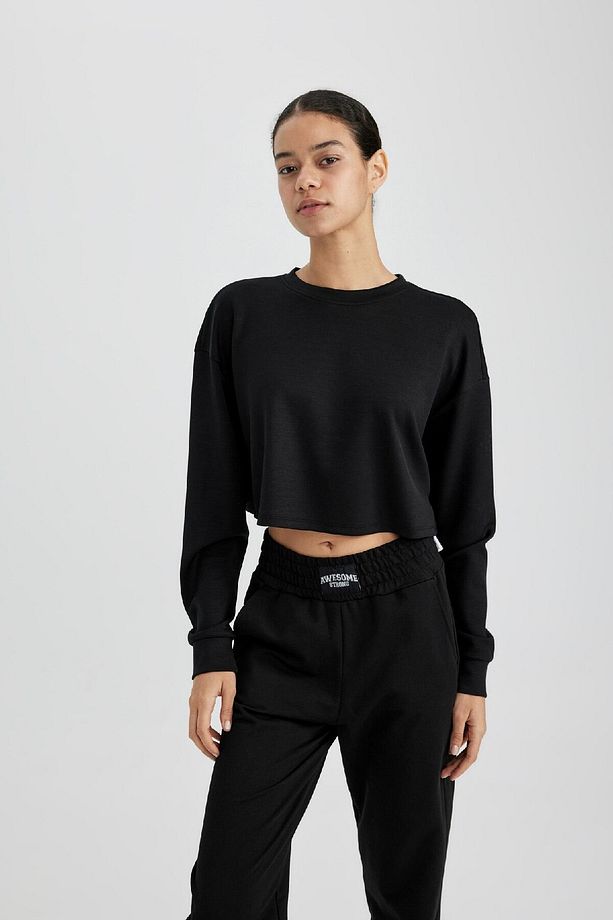 DeFactoFit Crop Bisiklet Yaka Basic Düz Sporcu Sweatshirt B4222AX24SP - 4