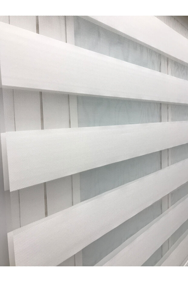 KALIN DOKUMA BEYAZ ZEBRA PERDE - 1