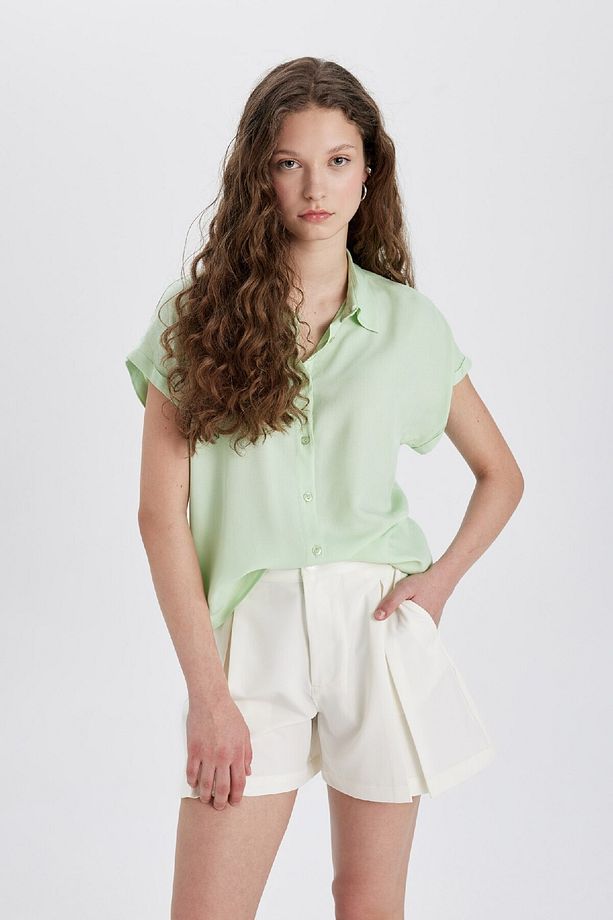 Regular Fit Basic Düz Kısa Kollu Gömlek N7819az24sp - 4