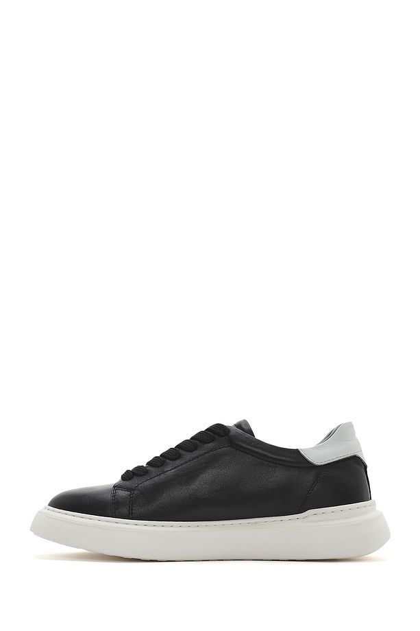 Erkek Siyah Bağcıklı Kalın Tabanlı Deri Sneaker 25SFD700018 - 2