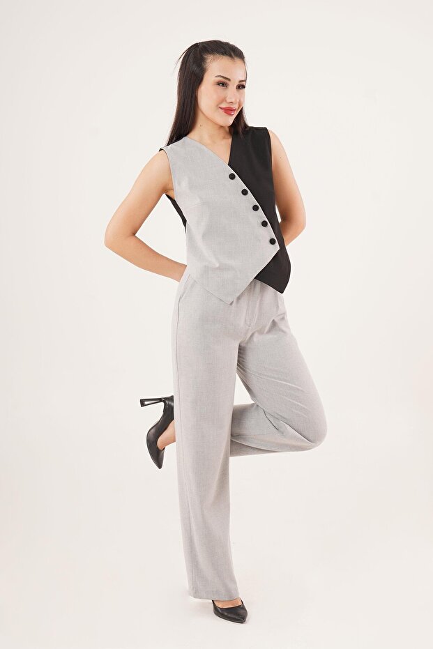 سترة سوداء بأزرار متقاطعة - 2