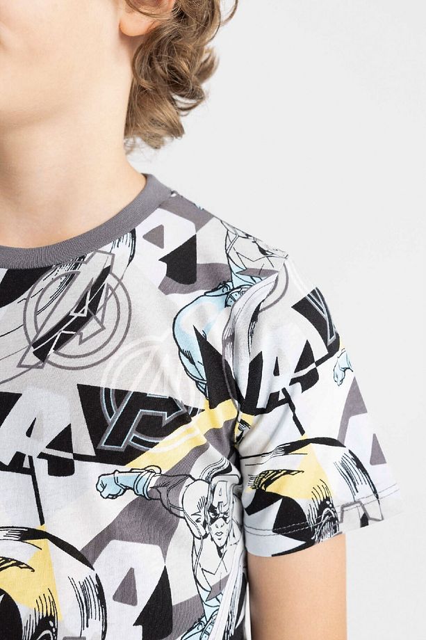 Erkek Çocuk Marvel Avengers Pijama Takımı Kısa Kollu Üst Şort C5504a824sm - 4