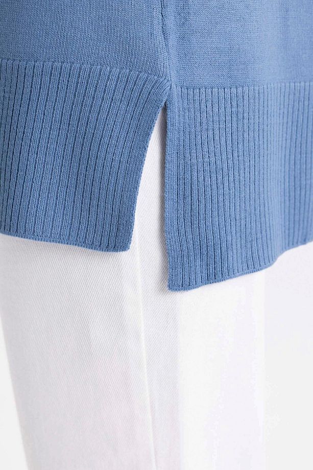 Regular Fit Bisiklet Yaka Yandan Yırtmaçlı Basic Düz Triko Kazak Tunik C5165ax24au - 5