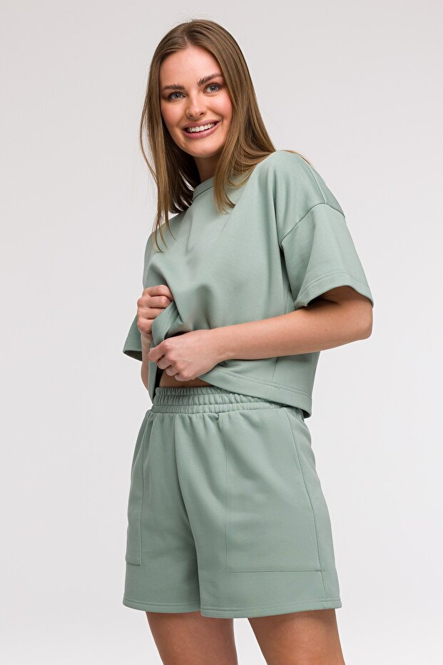 Sweatshorts with pockets - 1