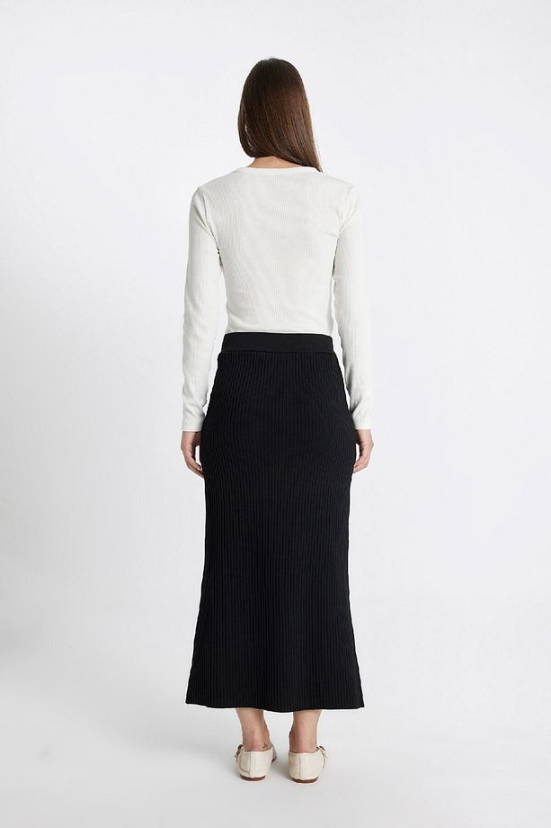 Regular Fit Basic Düz Maxi Siyah Triko Etek A1314ax24au - 5