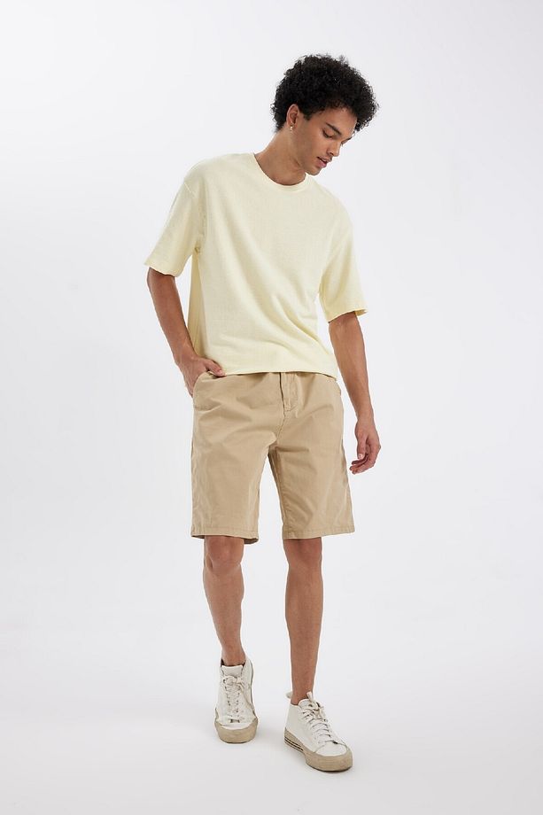Regular Fit Esnek Bantlı Paça Gabardin Bermuda Şort D2899ax24hs - 3