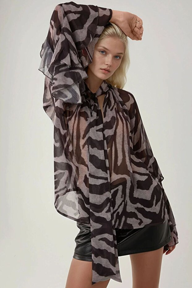 Zebra Desenli Fırfır Kollu Bluz - 2