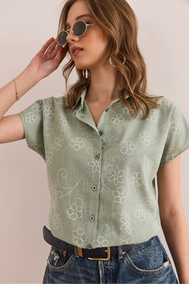 Women's Ivy Green Patterned Linen Bat Shirt Gml- 19001129