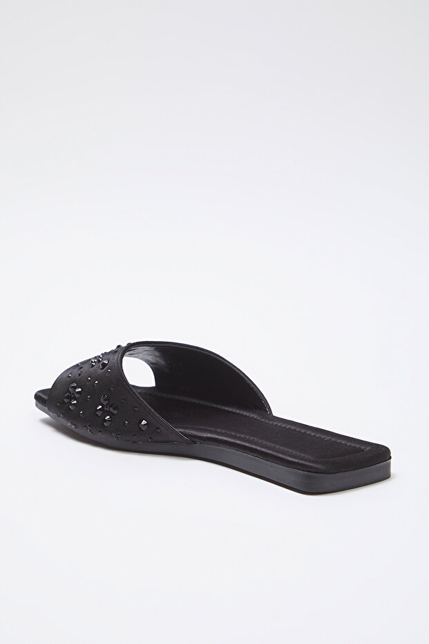 Czarne satynowe kapcie damskie stylowe TAKSS25TE00025 - 4