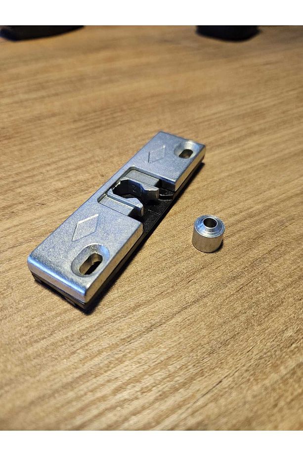 BALKON KAPI TUTUCU PVC ÇITÇIT 13 mm - 1