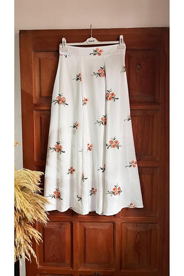 Etekli Takım Elbise - 5