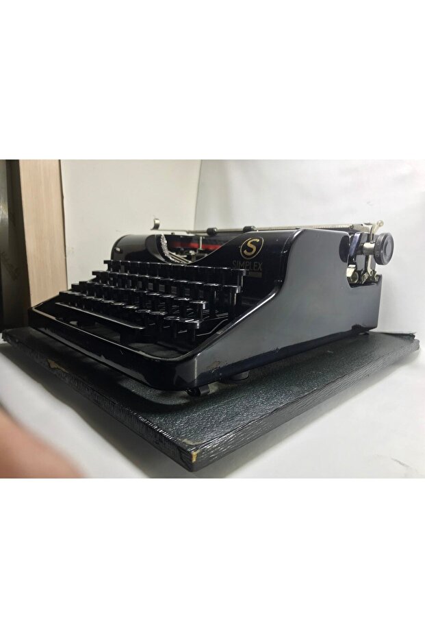 Olympia Simplex Çantalı Daktilo - 6