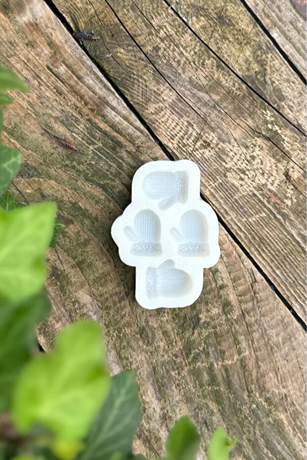 3D Eldiven Mini 4'lü Silikon Mum Kalıbı - 7