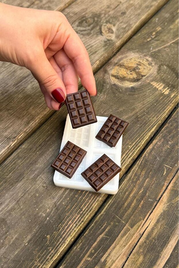 Çikolata Dörtlü Silikon Mum Kalıbı - 1