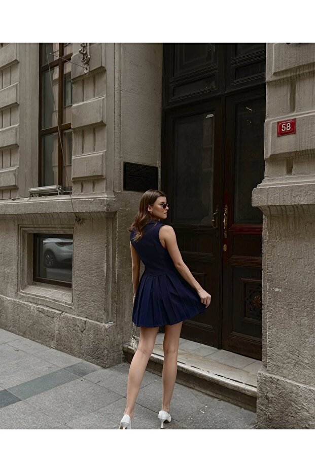 Maskülen Mini Elbise - 2