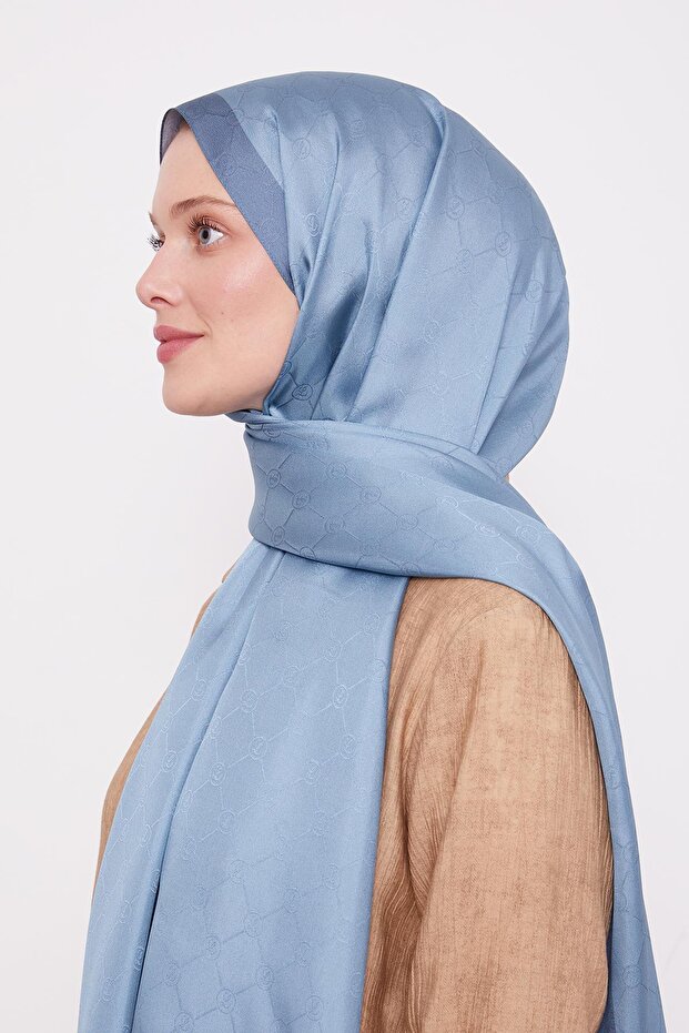 شال حريري بنمط قرص العسل باللون الفيروزي - 3