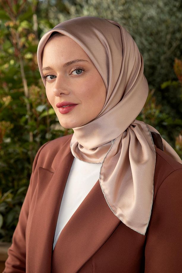 Pudra-Gümüş Çift Taraflı Twill İpek Eşarp - 3