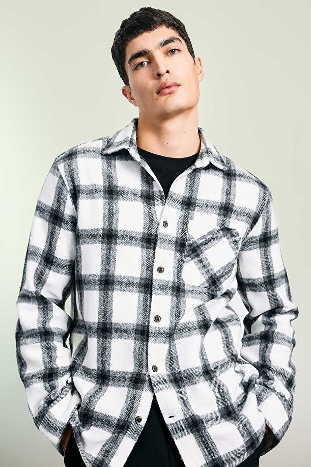 Regular Fit Kareli Oduncu Cepli Uzun Kollu Gömlek A5517ax23au - 1