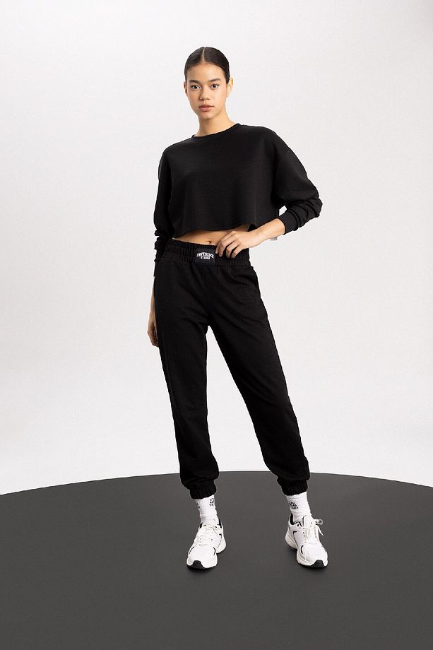 DeFactoFit Crop Bisiklet Yaka Basic Düz Sporcu Sweatshirt B4222AX24SP - 2